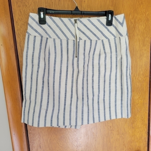 J. Crew Cream Linen Striped Skirt - Picture 2 of 4